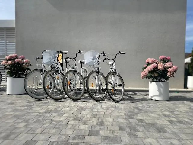 Silver Park 10m Do Plazy *